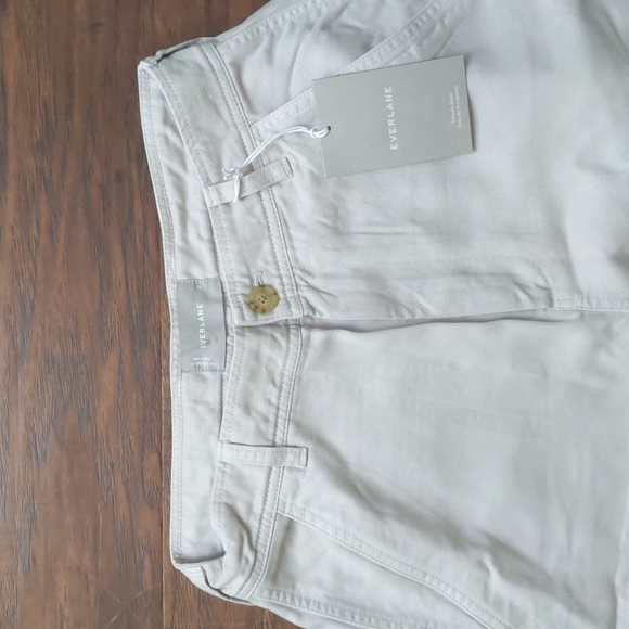 Everlane Relaxed Chino - Picture 3 of 6